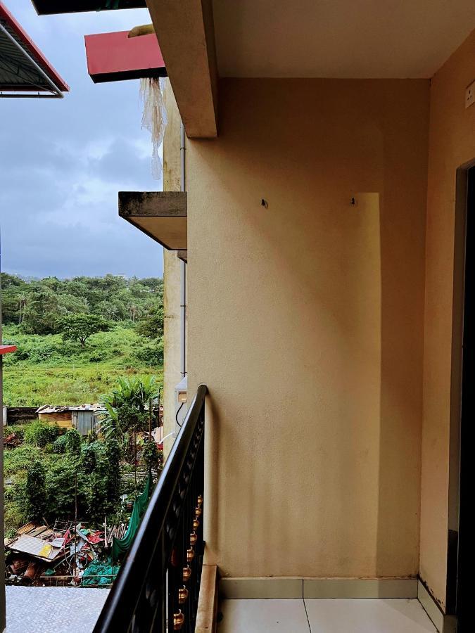 Apartment Cozy 2bhk Surrounded With Greenery.
