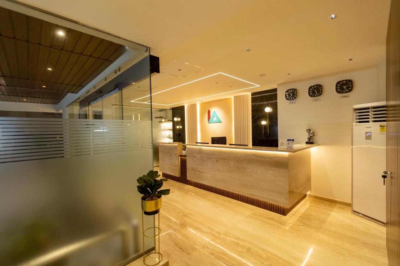 Inland Avenue Hotel
