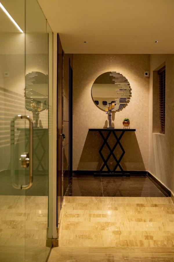 Inland Avenue 3*
