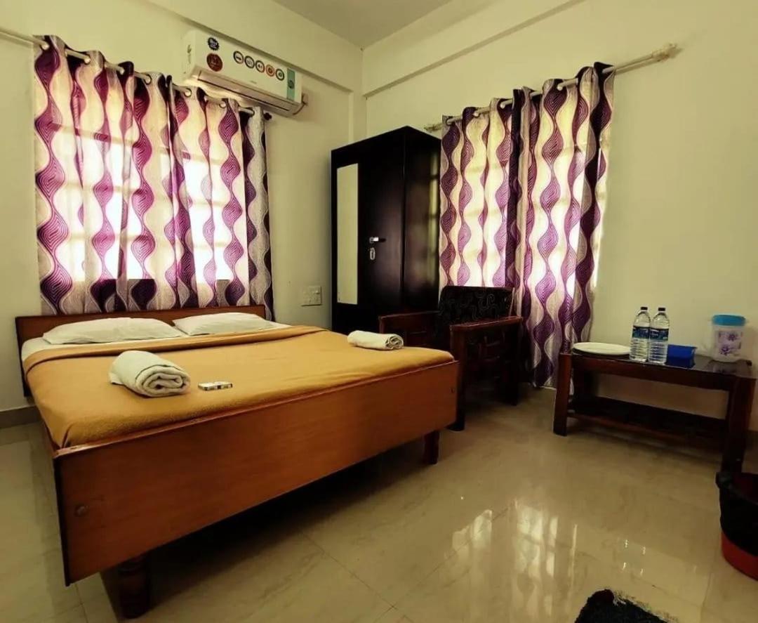 Lodge Shri Sai Palace Mangalore