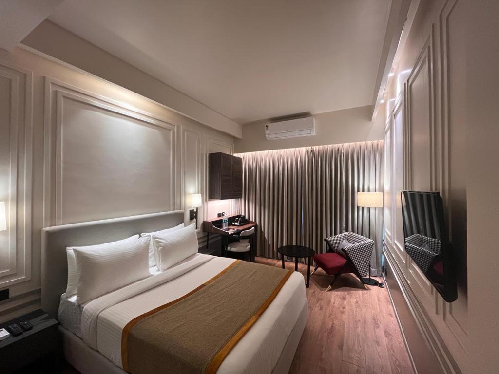 Hotel Poonja International Mangalore