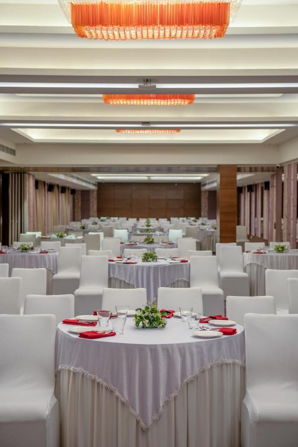 Vivanta Oldport Road - Formerly Known As Taj Manjarun 4*