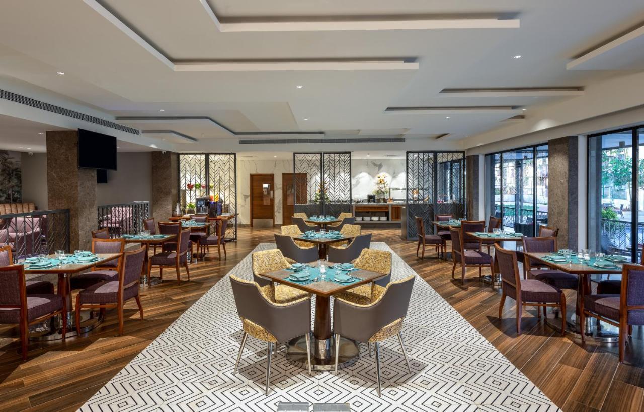 Hotel Vivanta Oldport Road - Formerly Known As Taj Manjarun 4*
