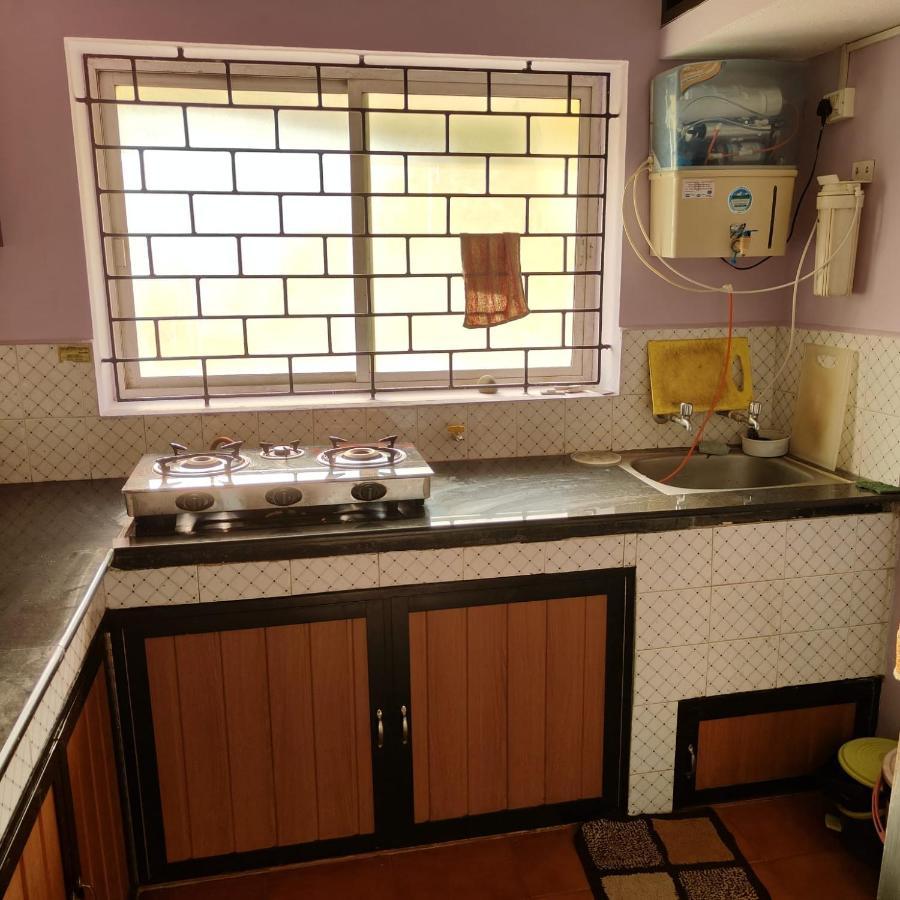 Shreyas - Authentic Holiday home