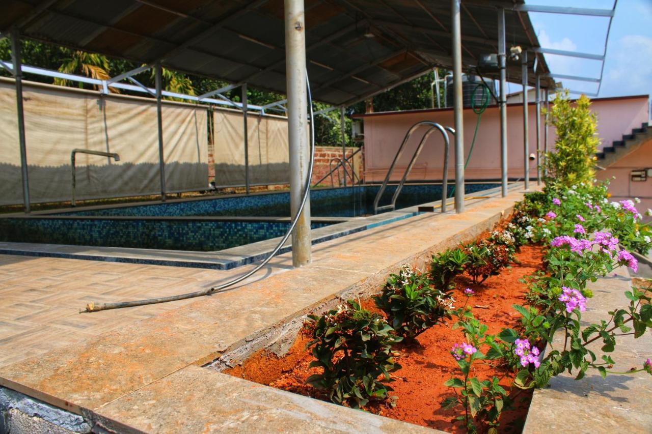 Vishaal Estate And Farm House * Mangalore