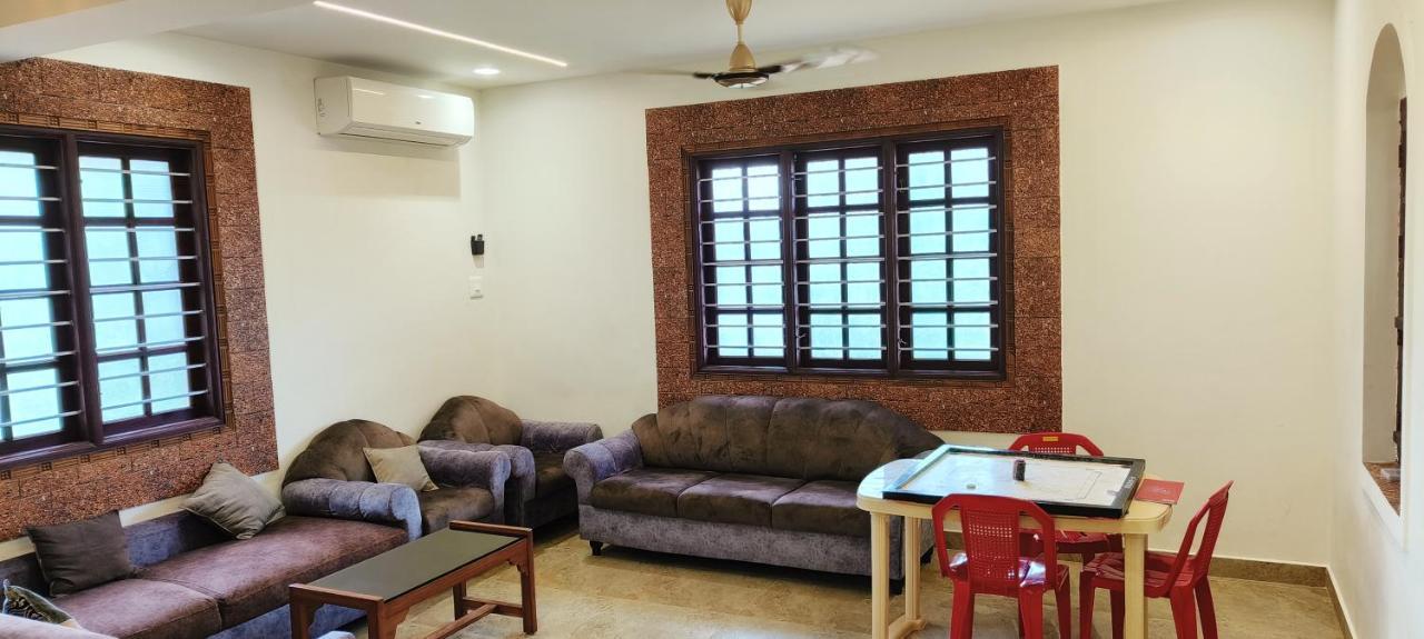 Apartment Vishaal Estate And Farm House Mangalore