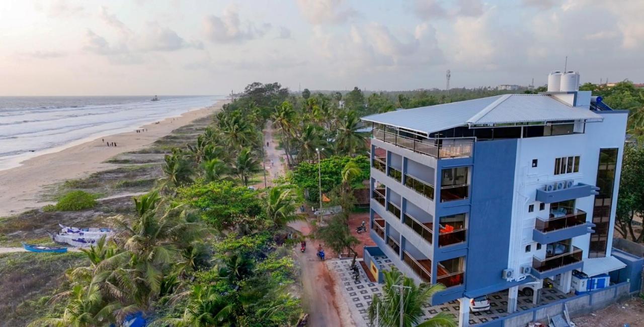 The Oceanic Front - Hotel Mangalore