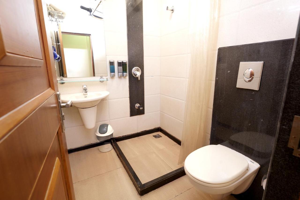 Prestige, Hotel