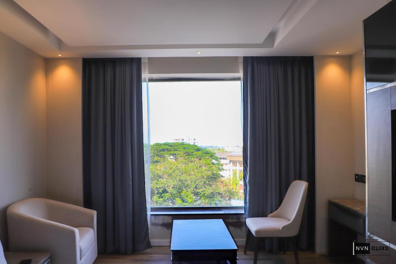The Sea View, Hotel