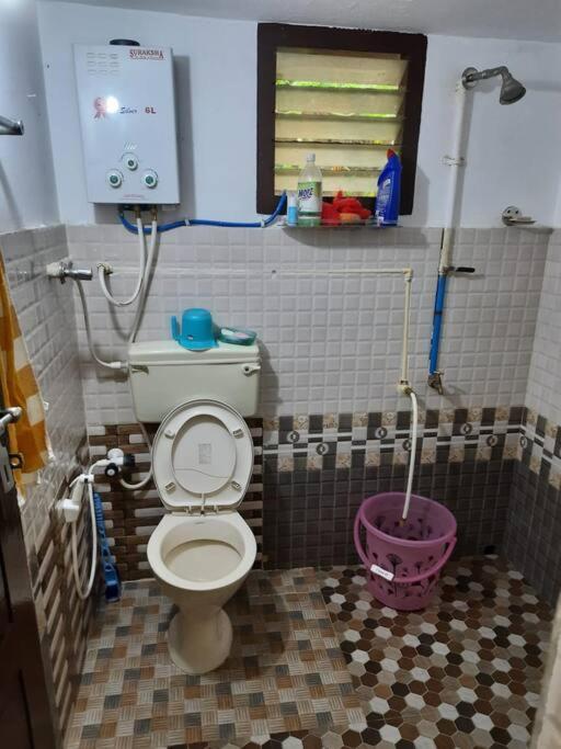 Holiday home 2 Bhk House, On Premise Parking, Upto 10 Guests Mangalore