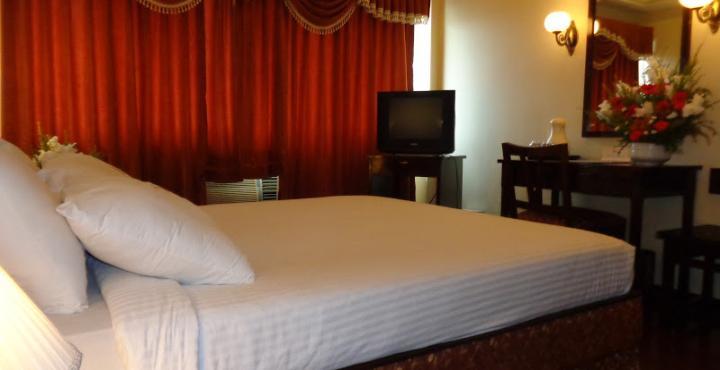 Hotel Poonja International