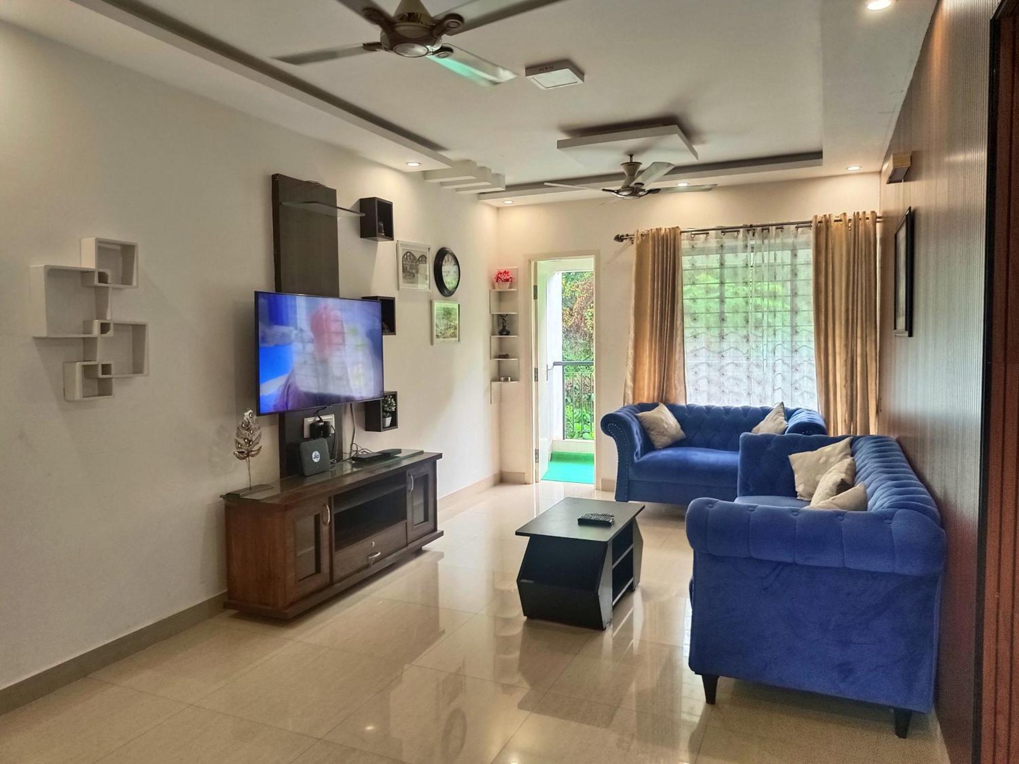 305 Apartment
