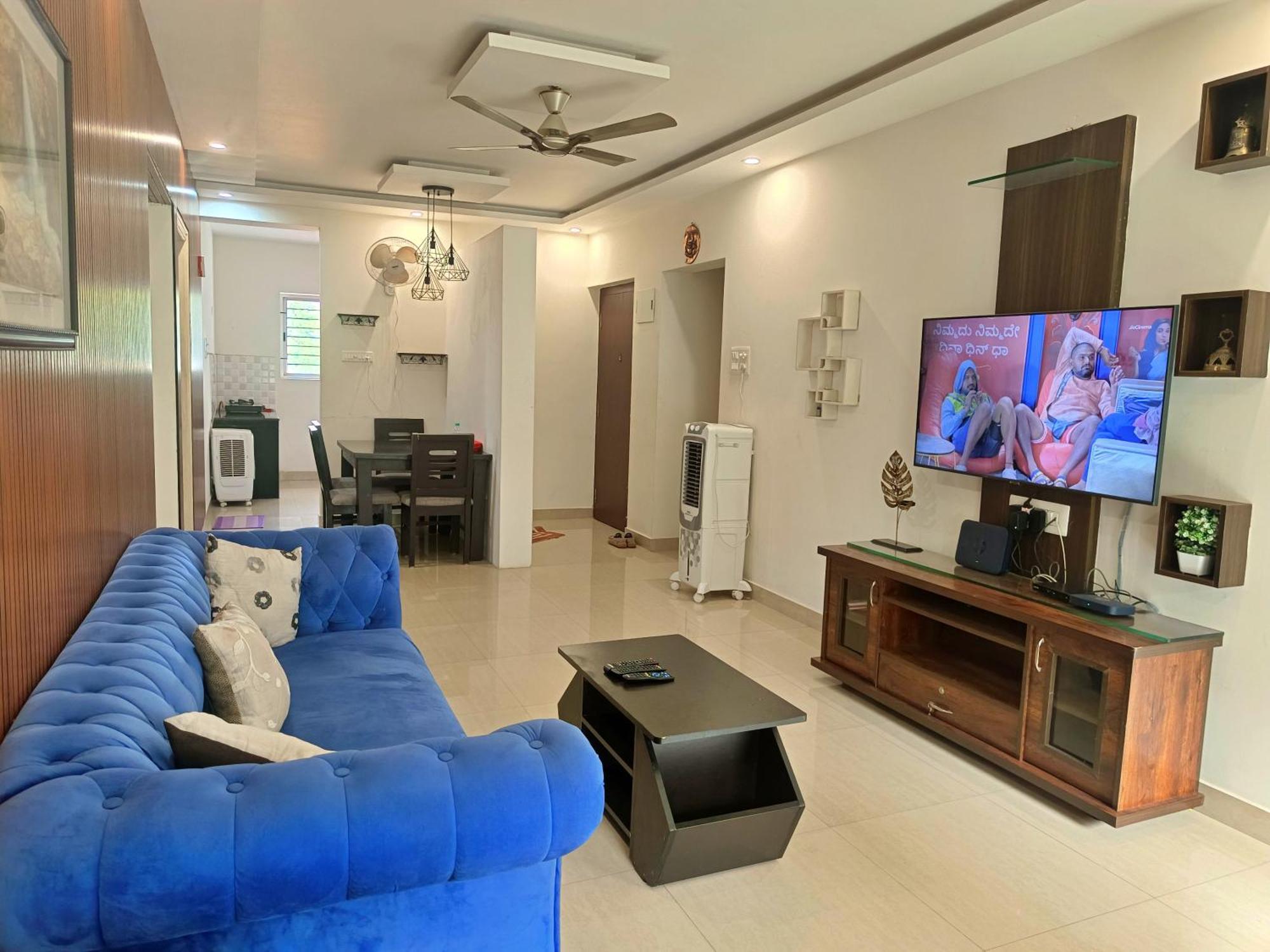 305 Apartment *