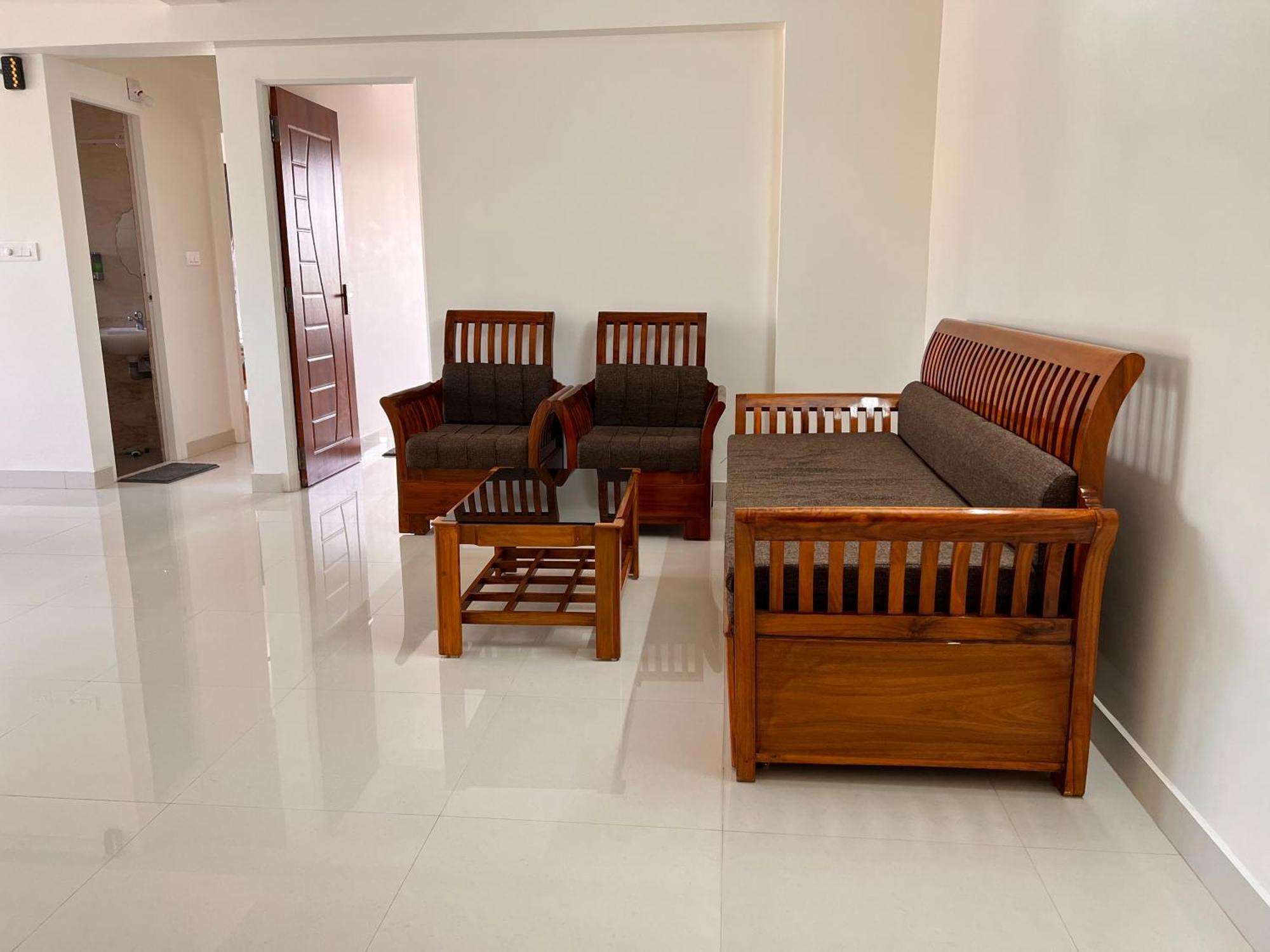 Nirvana Stay, Spacious Fully Furnished 2bhk In Mangalore, Full Ac Apartment