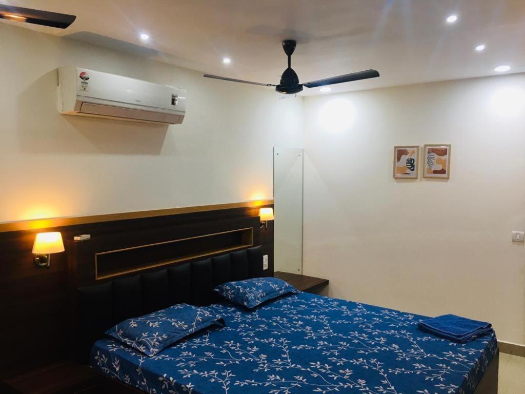 Vaishnavi Furnished Flats *
