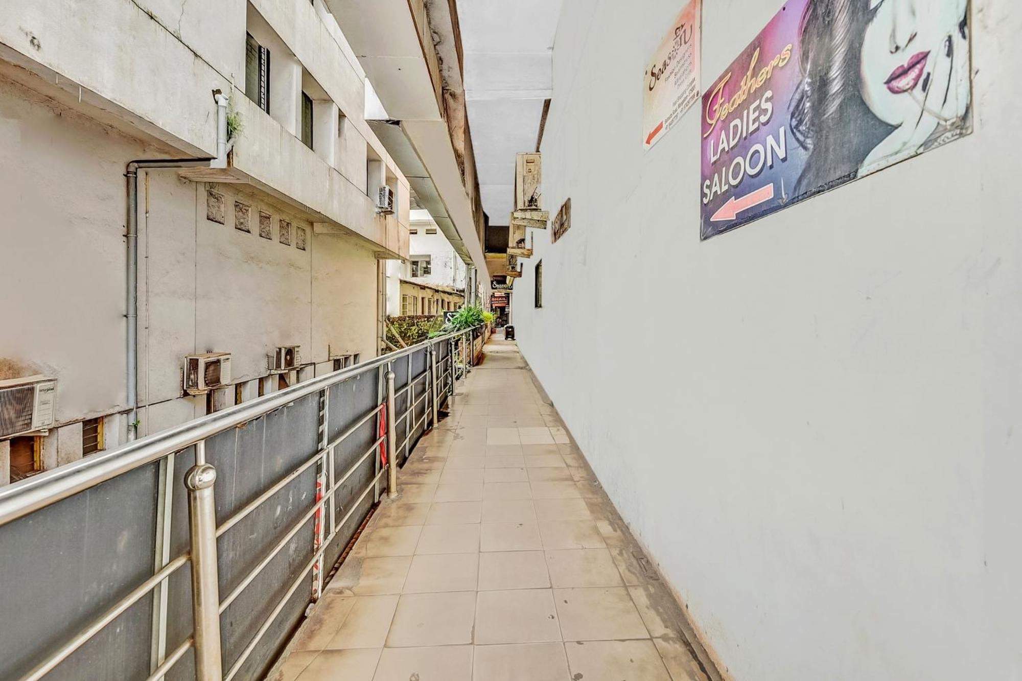 Hotel Sai Town House