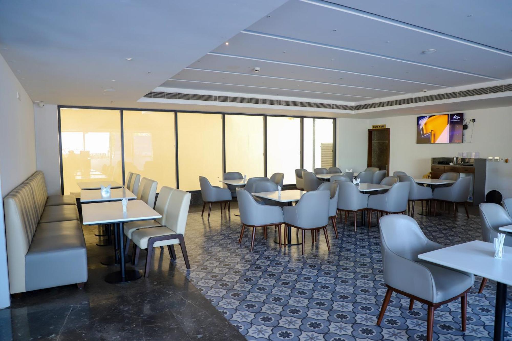 The Sea View, Hotel Mangalore
