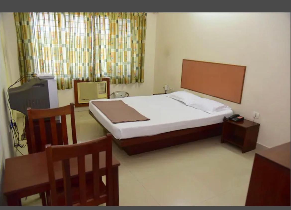Royal Park Hotel 2*
