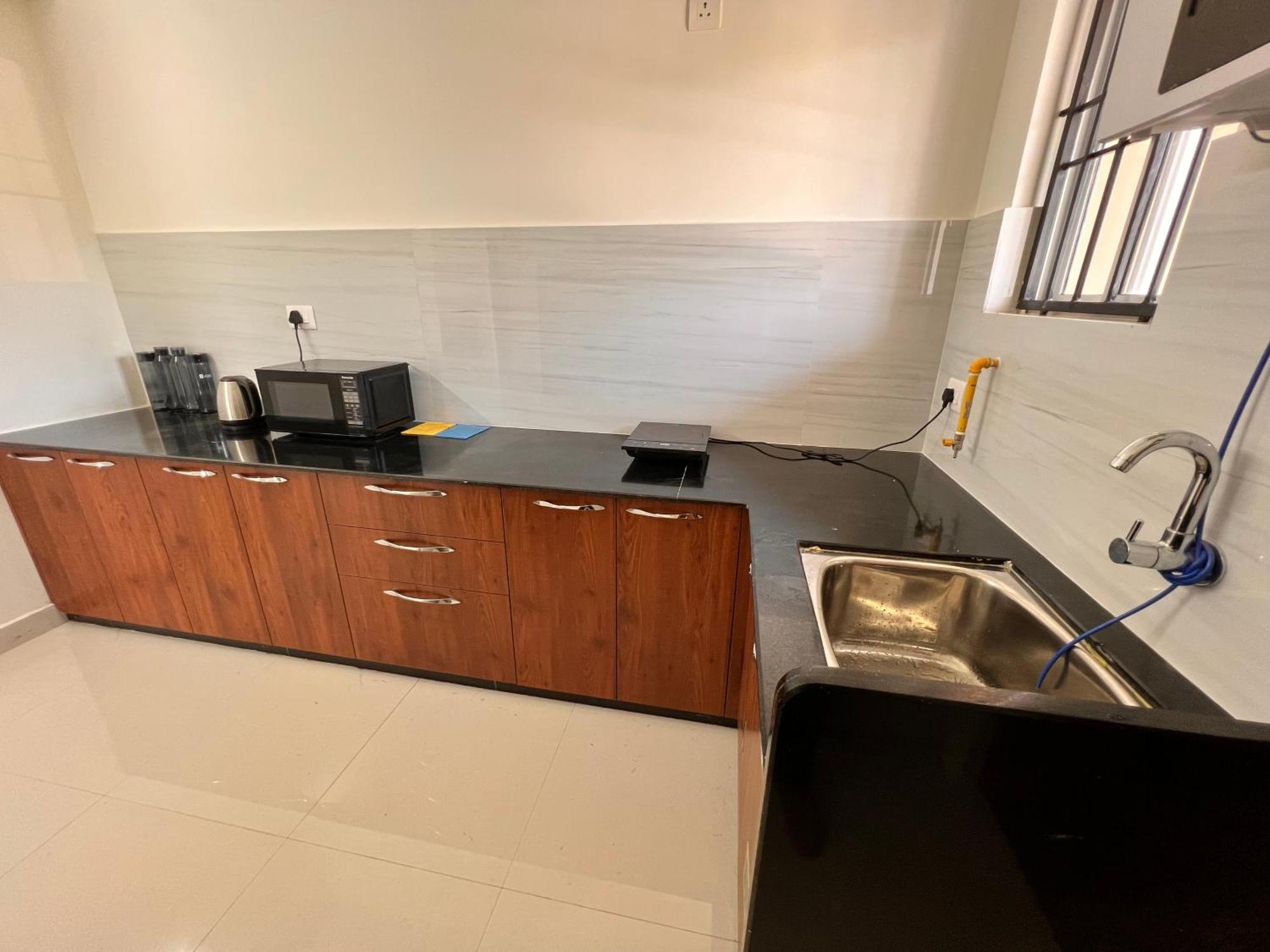 Nirvana Stay, Spacious Fully Furnished 2bhk In Mangalore, Full Ac Apartment