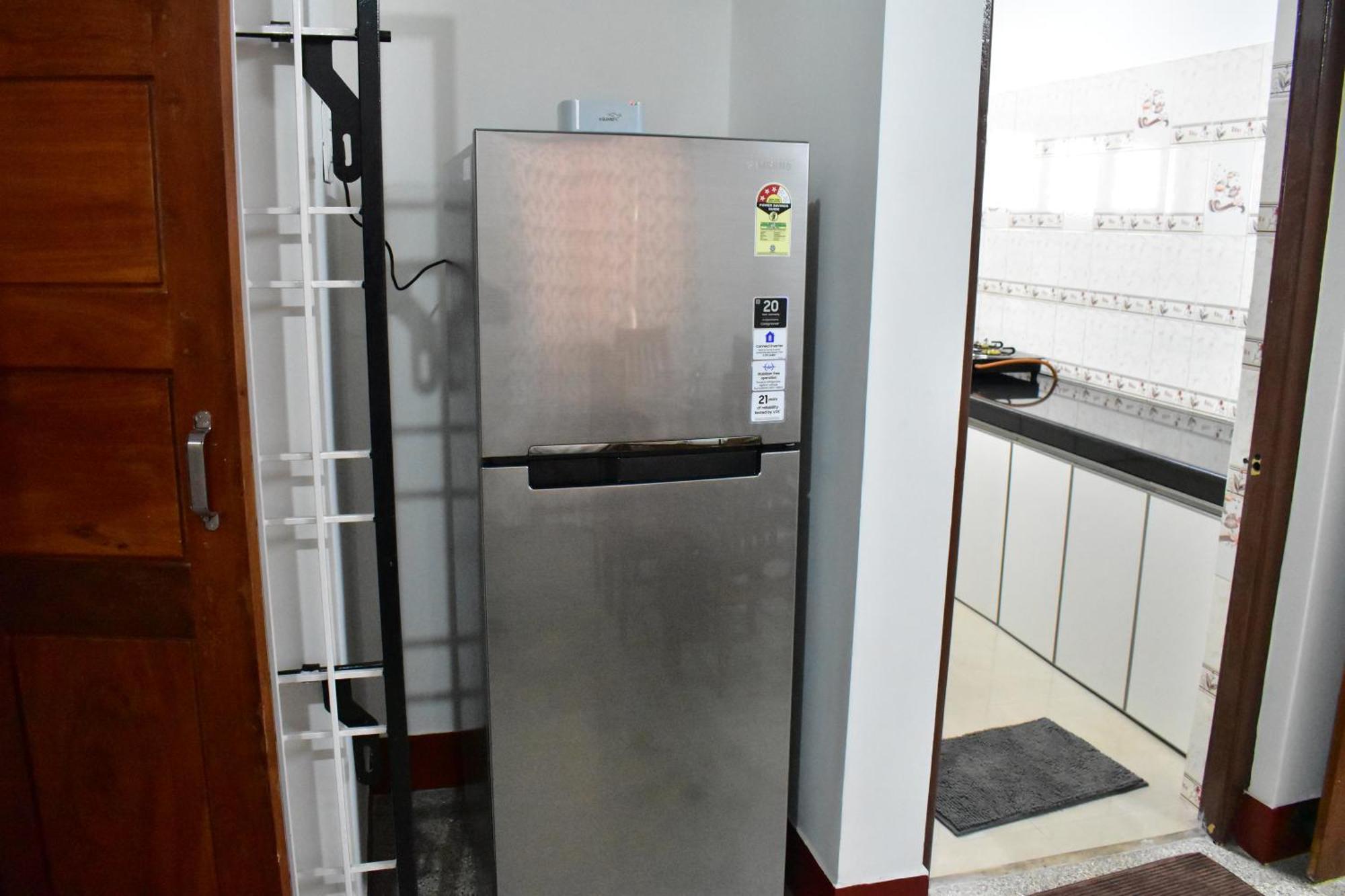 Glanwoods - 2bhk Independent Private House In - Pets Allowed