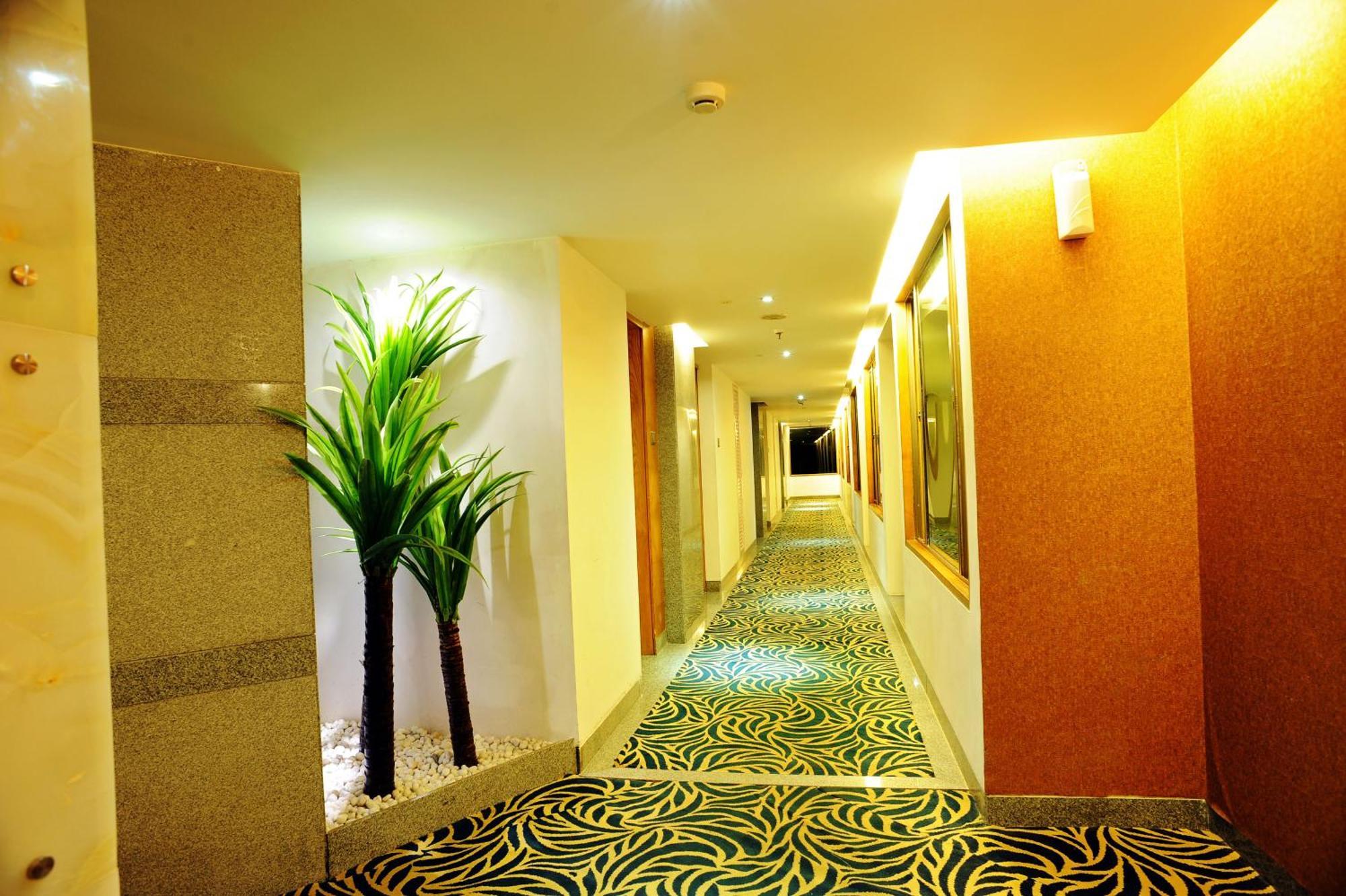 Goldfinch Hotel 4*