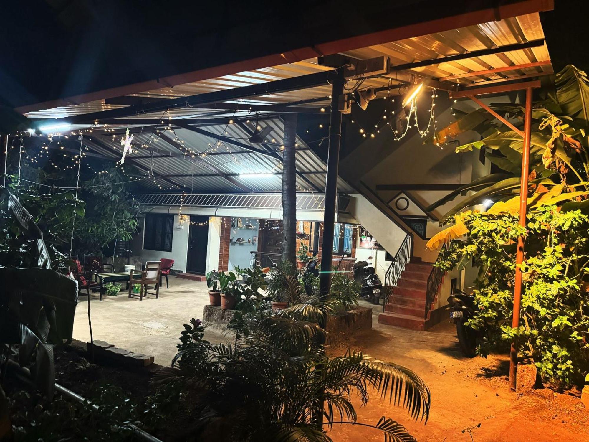 Kensons Budgetstay Non Ac Free Wifi And Parking Apartment Mangalore