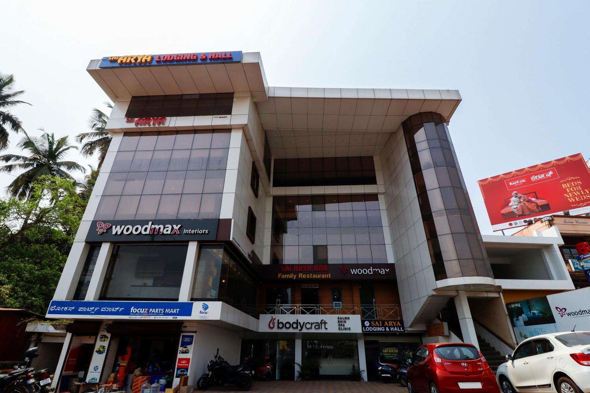 Hotel Capital O Sai Arya Residency Mangalore