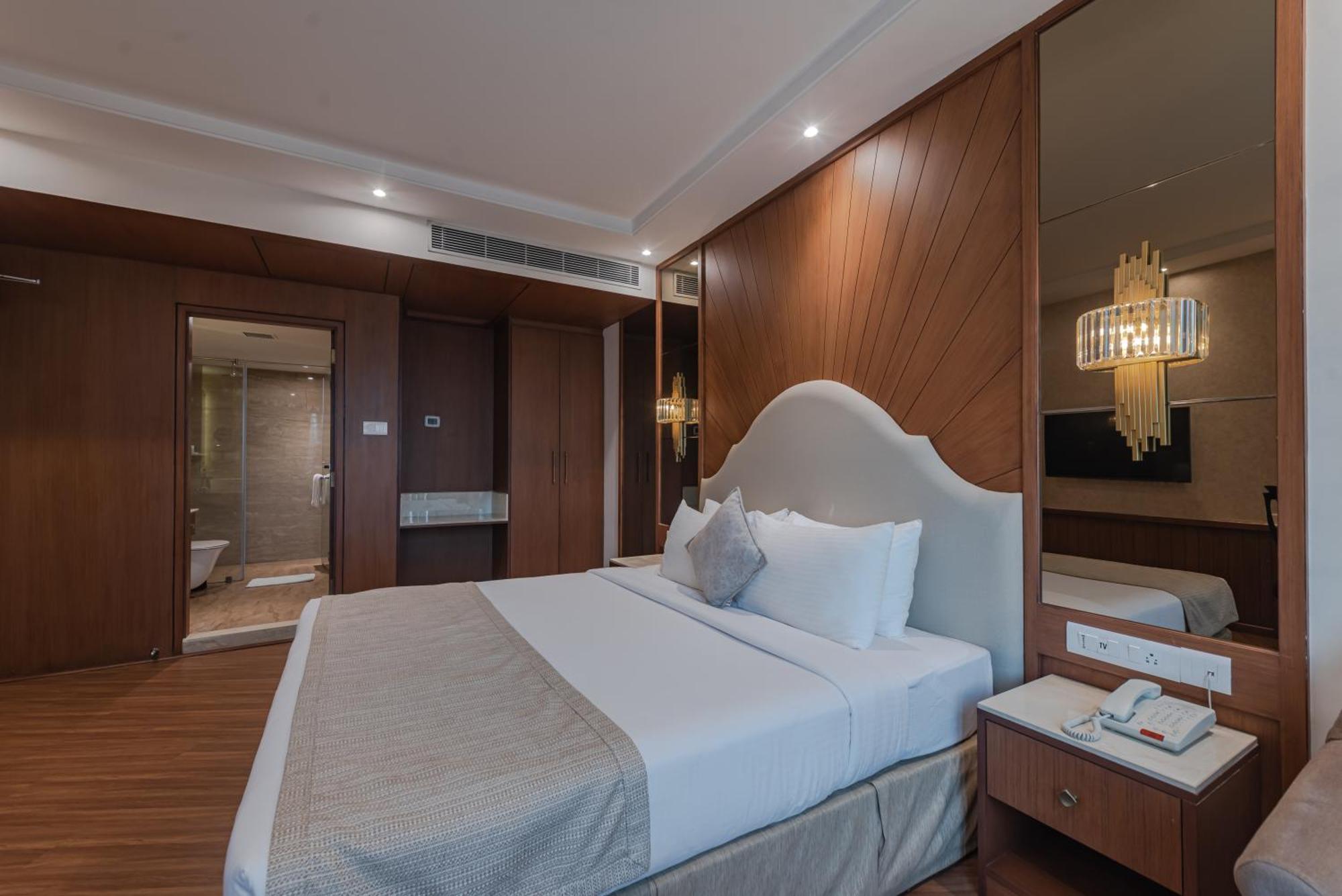 Goldfinch 4* Mangalore