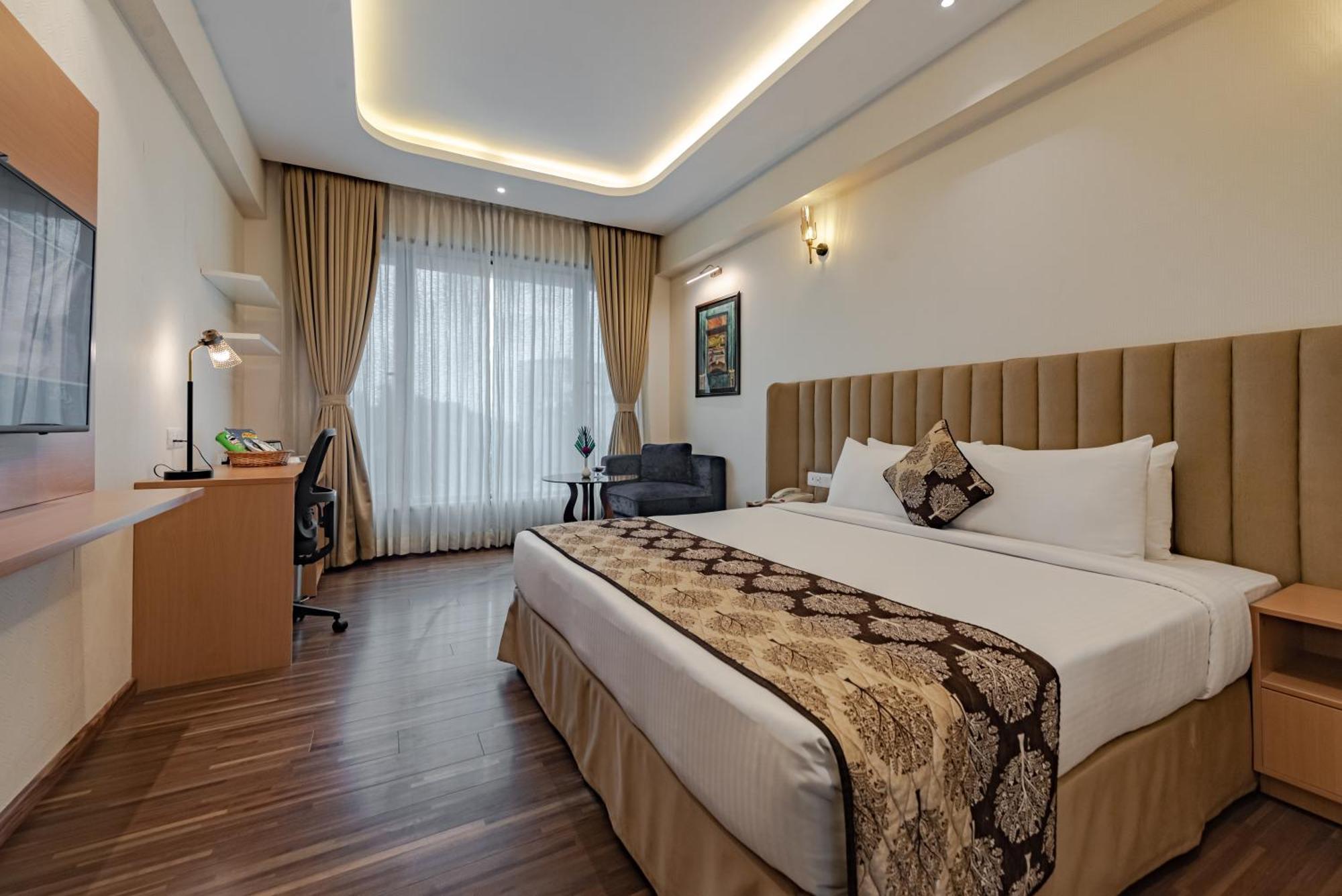 Hotel Goldfinch Mangalore