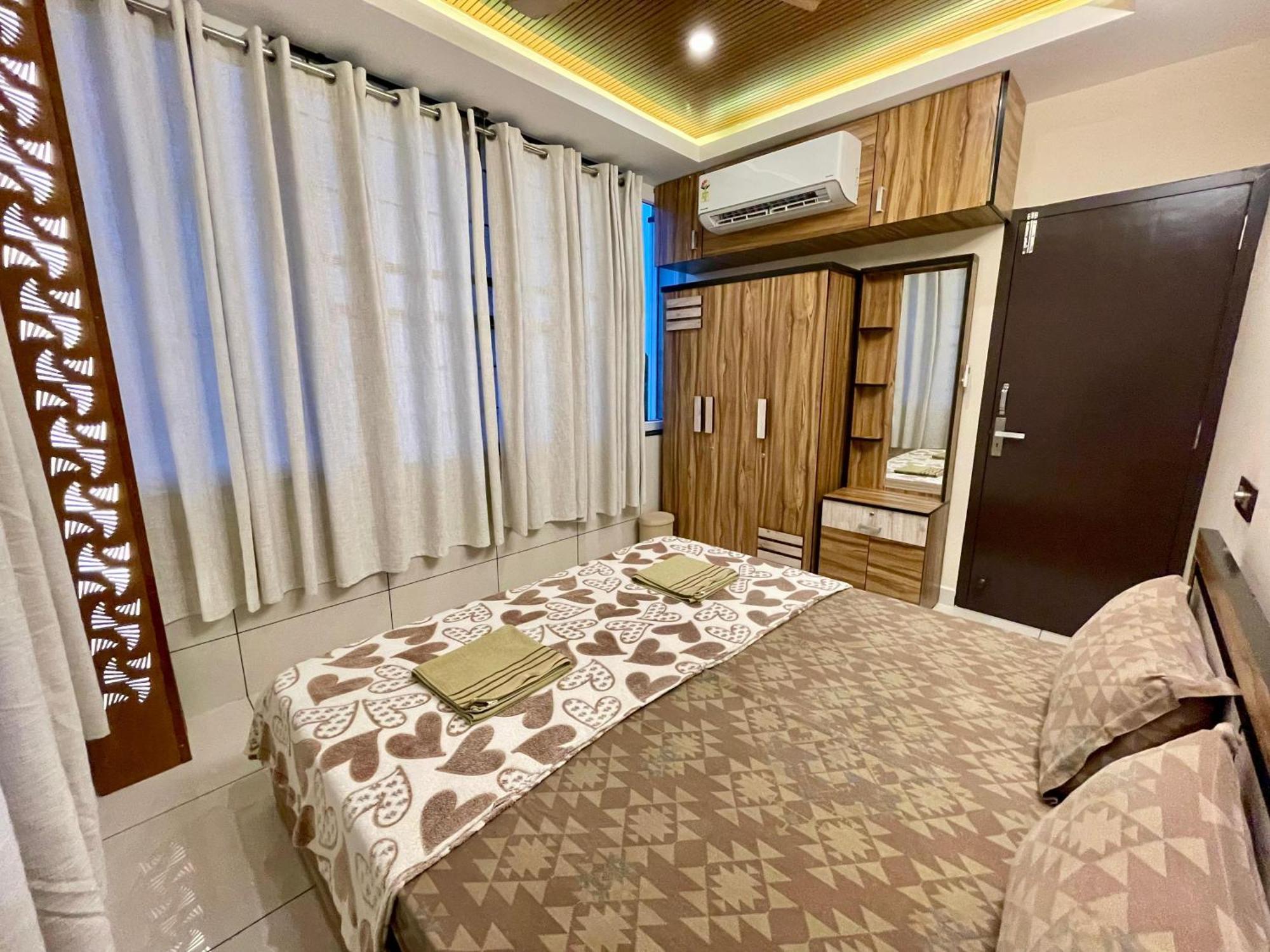 Apartment #1bhk With 3-4 Person Occupancy Family Only *