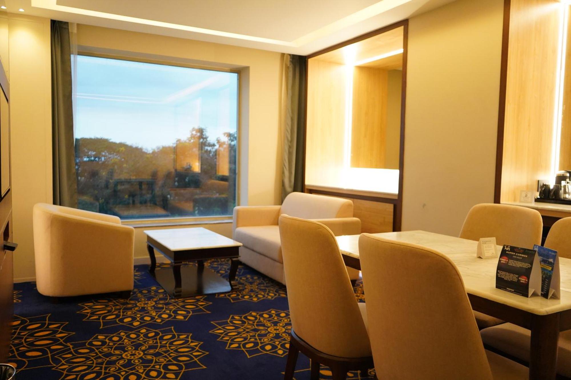 The Sea View, Hotel Mangalore