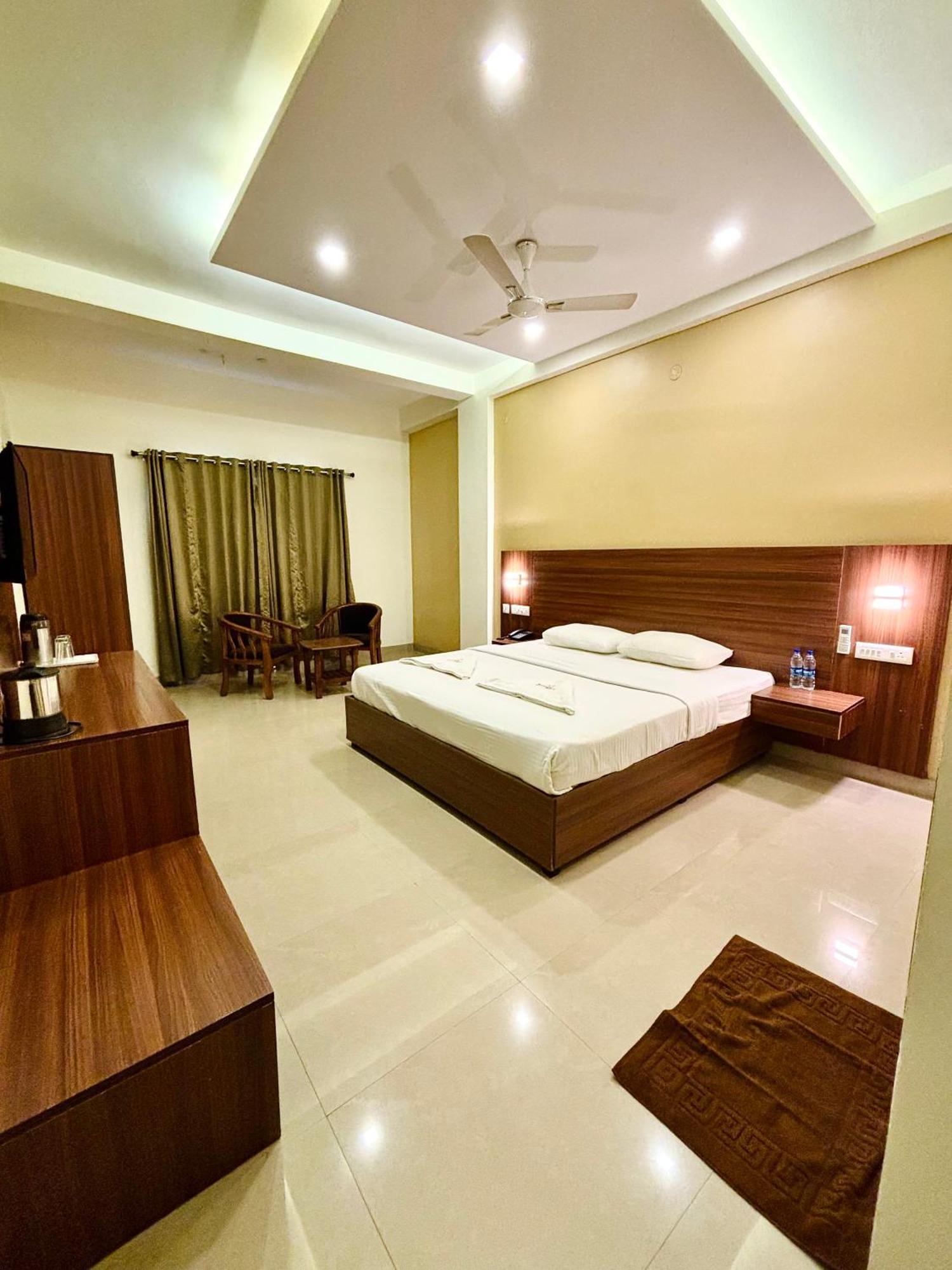 Hotel Citywalk Residency Mangalore
