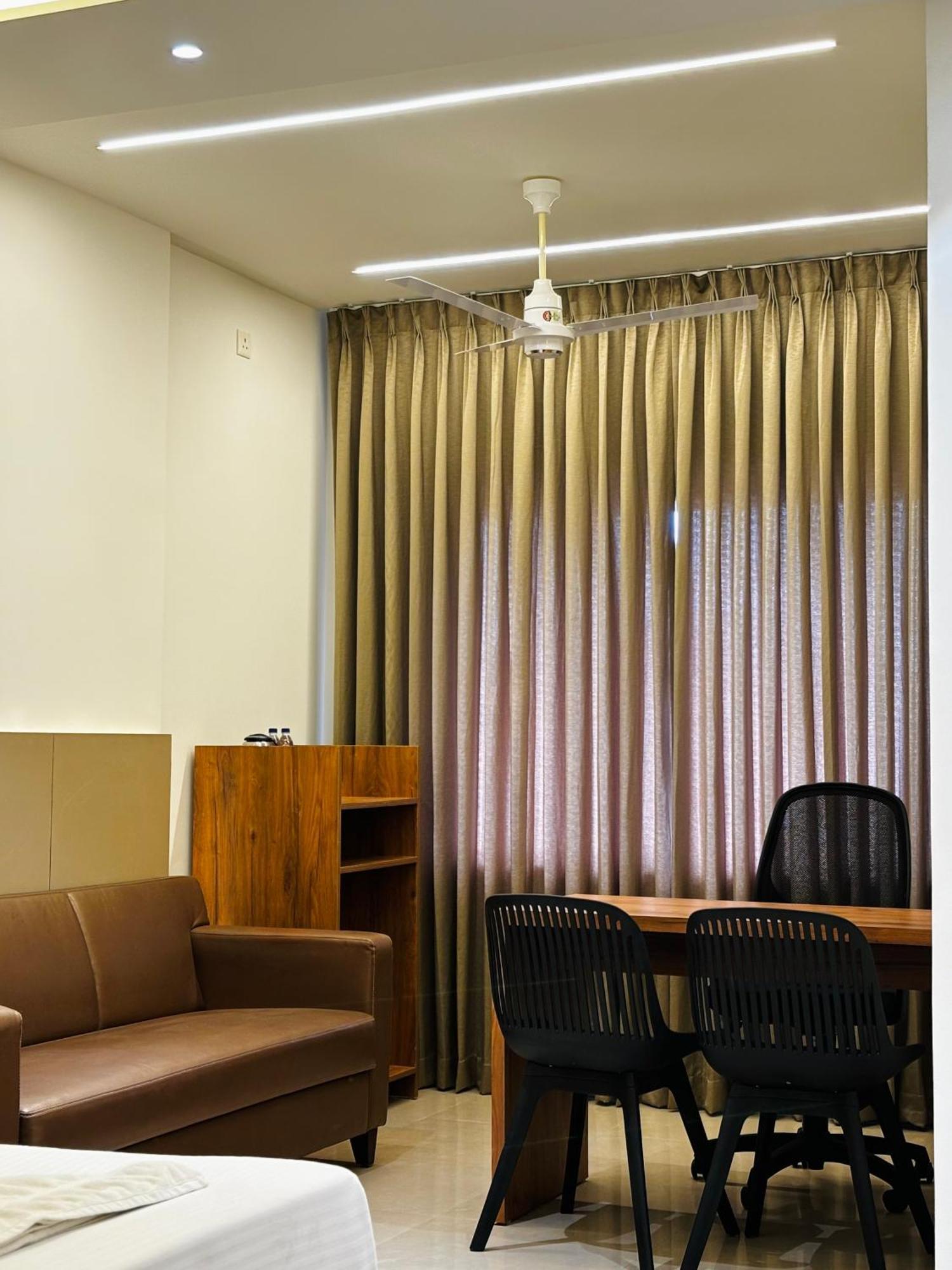 Hotel Citywalk Residency 2*