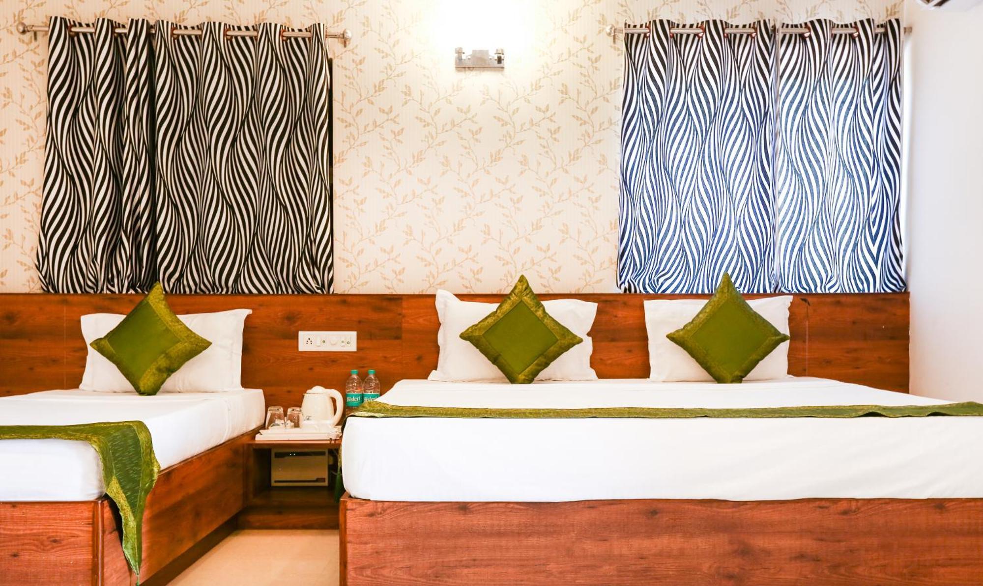 Hotel Treebo Comforts Inn, Road Deralakatte 3*