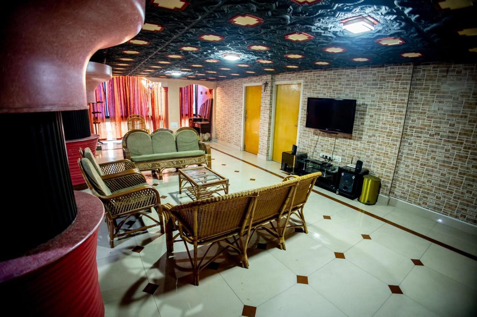 Apartment Rakhi's Groove Loft Mangalore