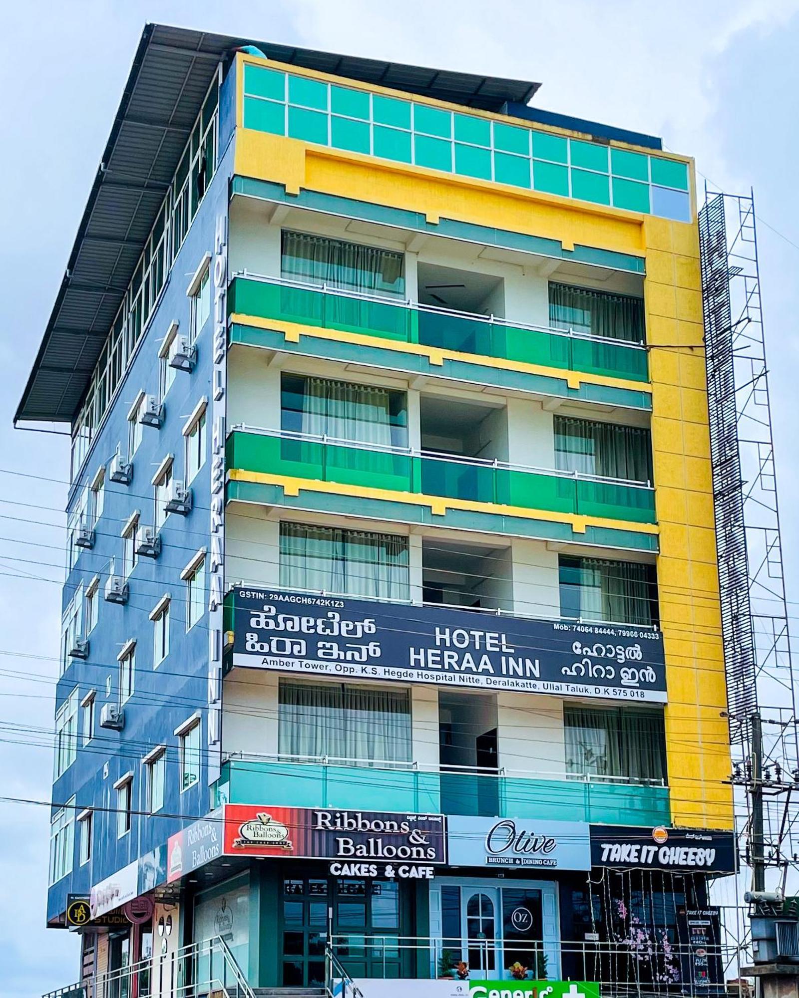 Heraa Hotel