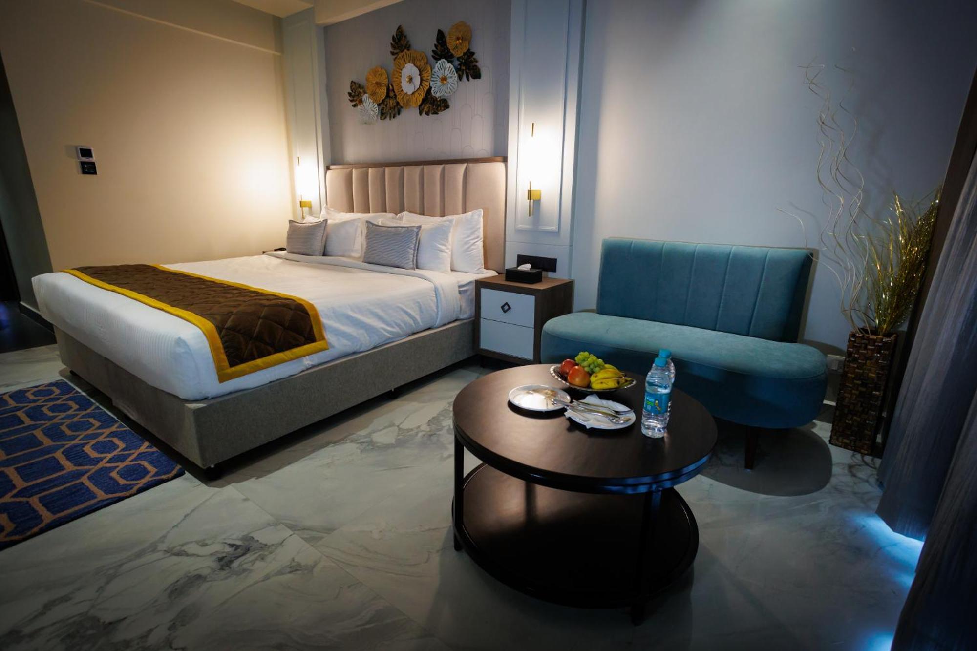 Aj Grand Elite Hotel