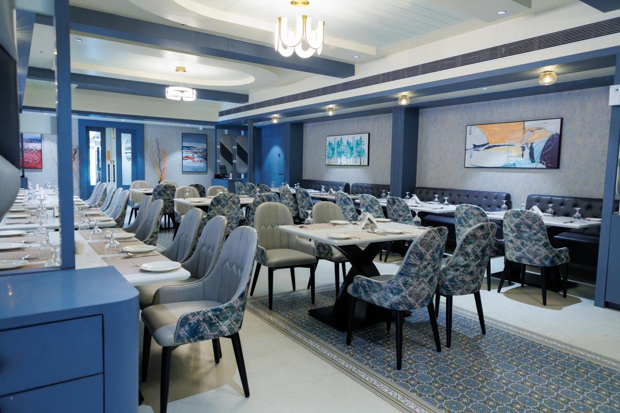 Aj Grand Elite Hotel 3*