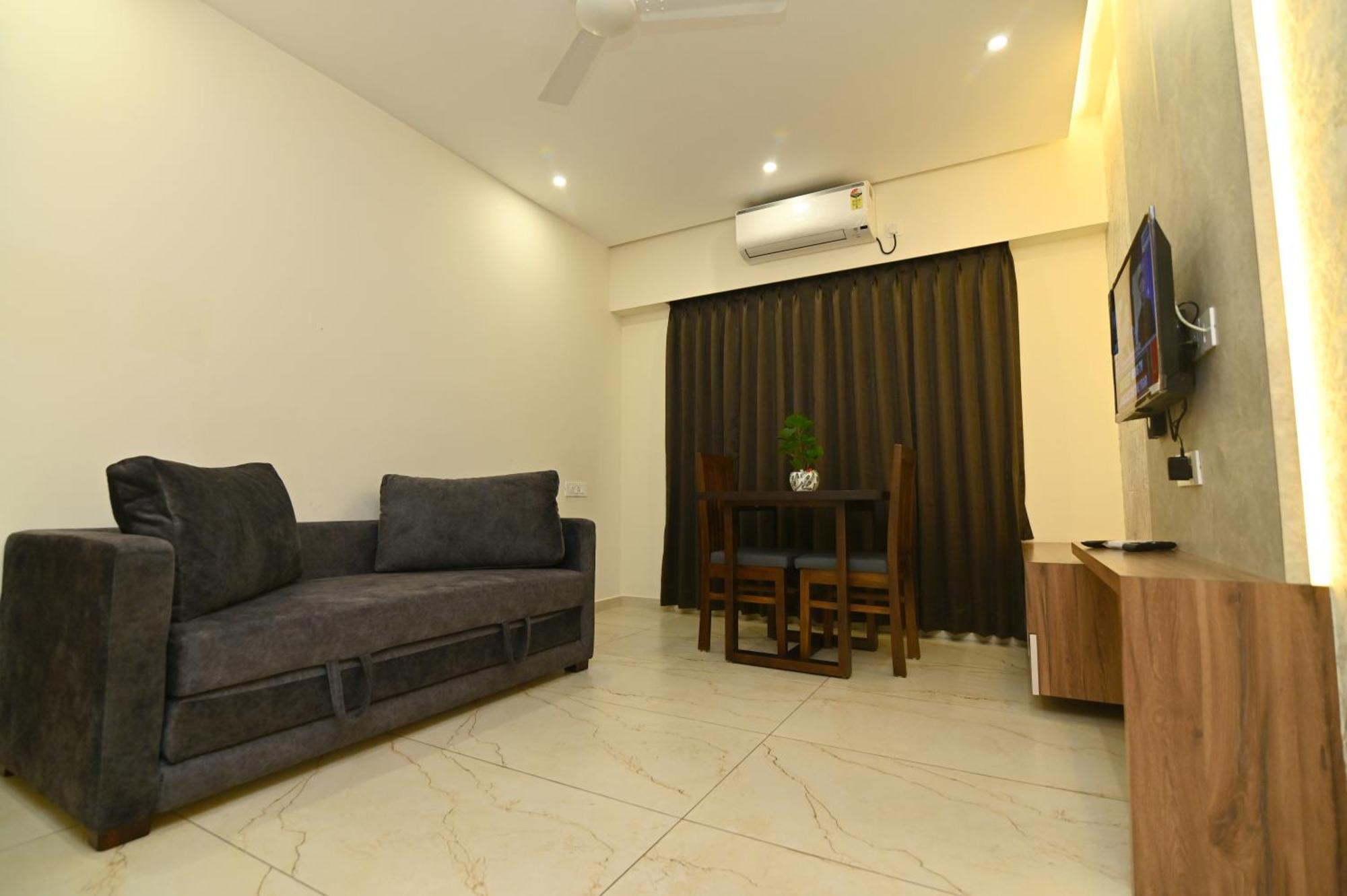 Hotel Aurelia Comforts - Deralakatte 3*