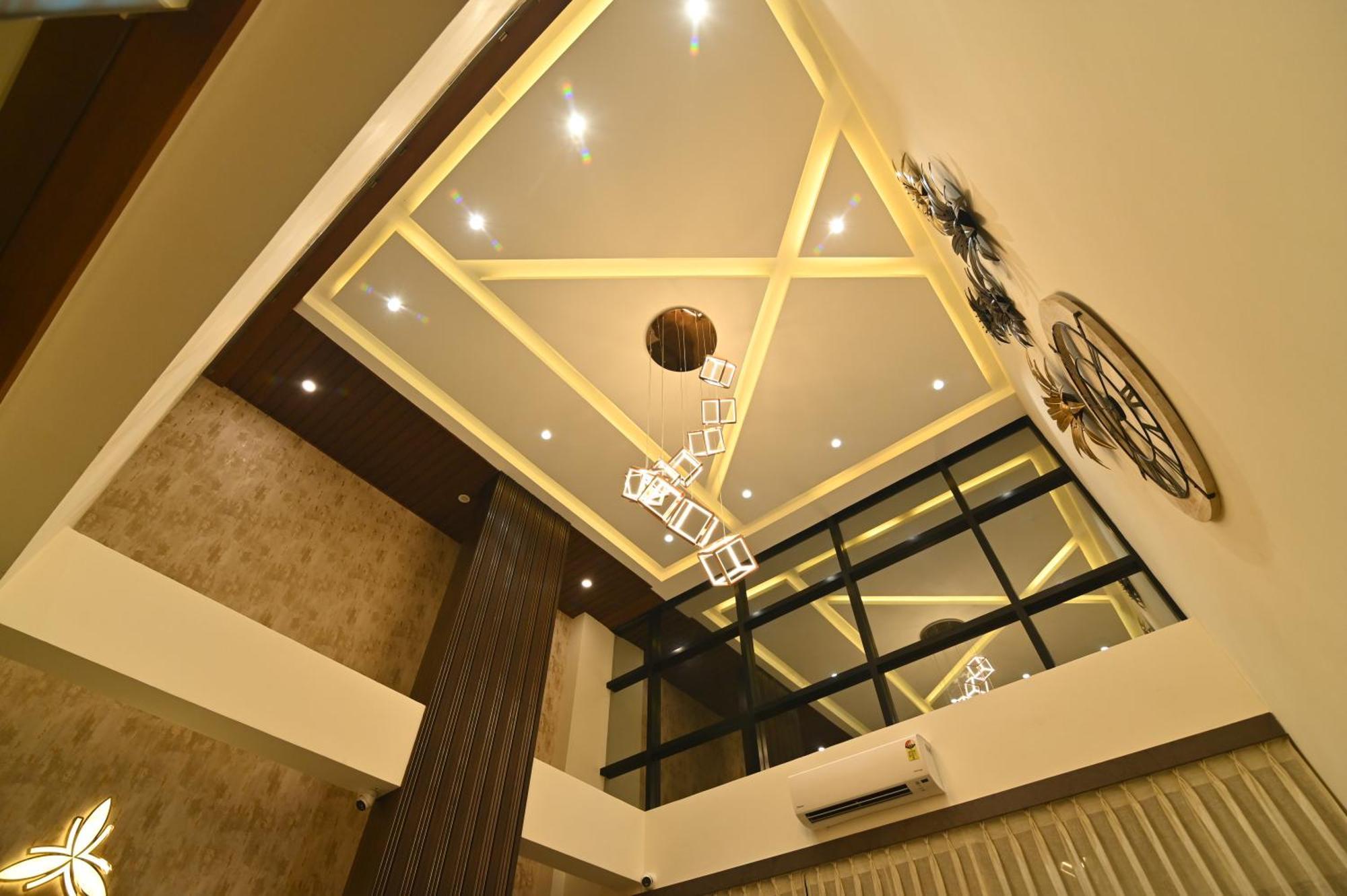 Aurelia Comforts - Deralakatte 3* Mangalore