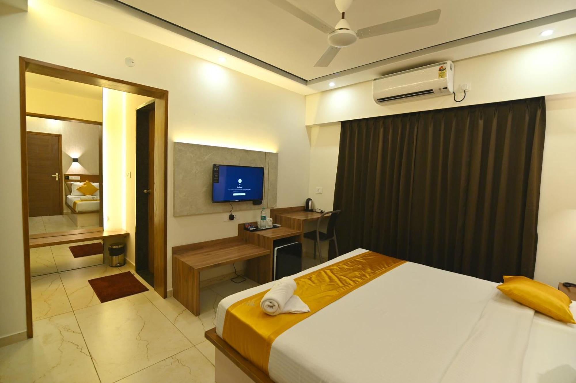 Hotel Aurelia Comforts - Deralakatte 3*