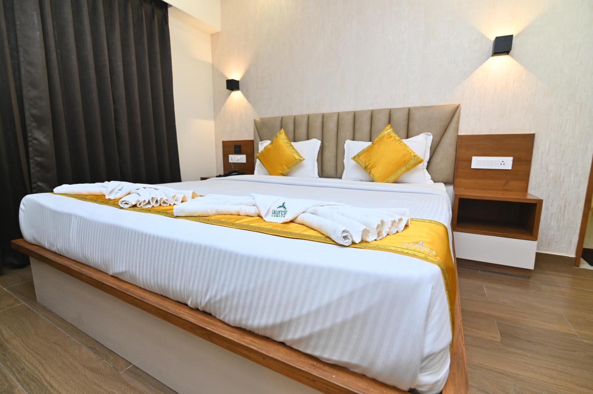 Aurelia Comforts - Deralakatte Hotel
