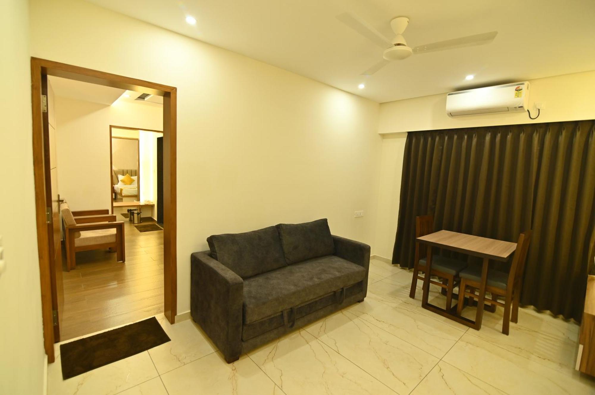 Hotel Aurelia Comforts - Deralakatte 3*