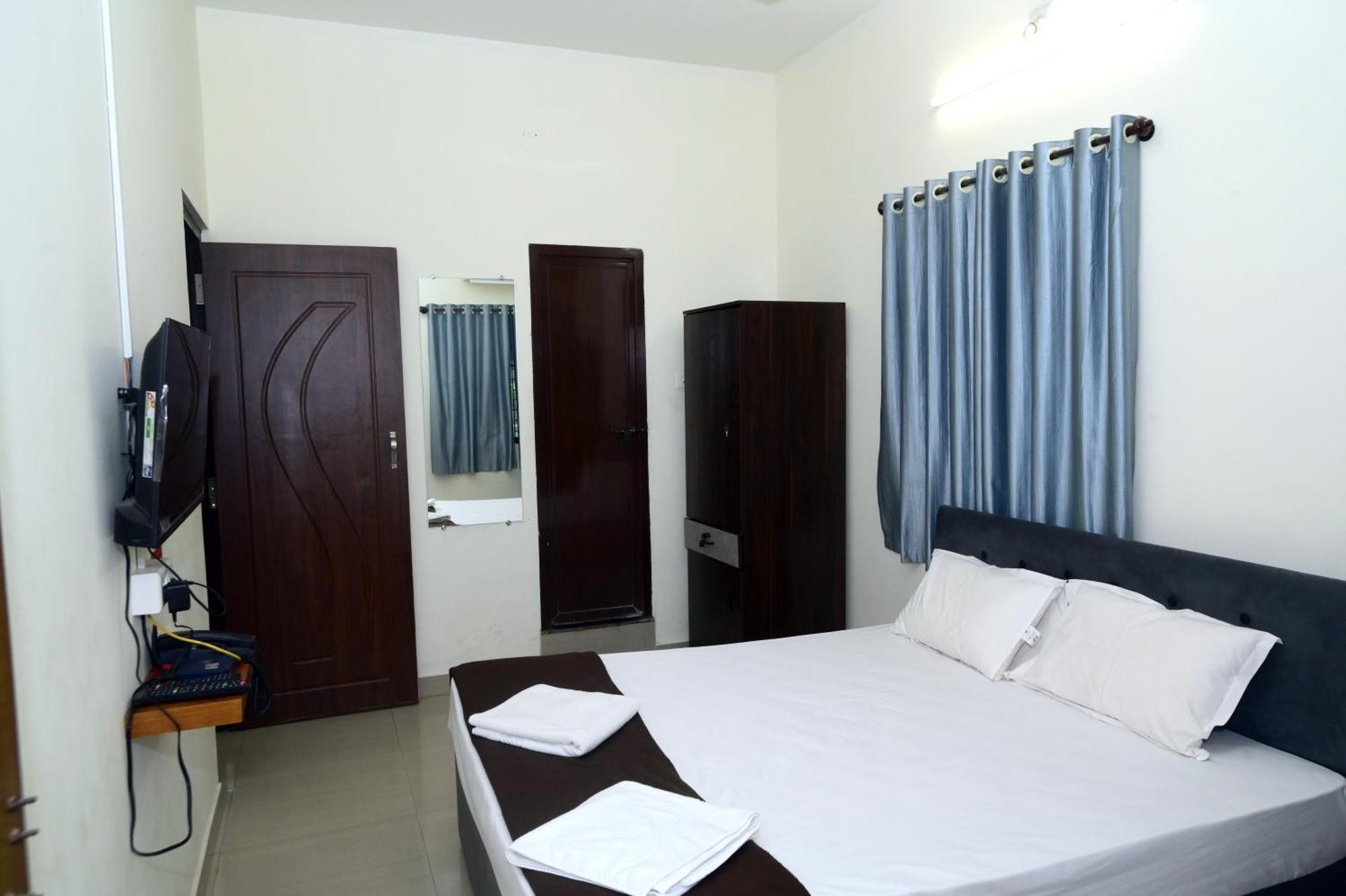 Aradhya Deralakatte 2* Mangalore