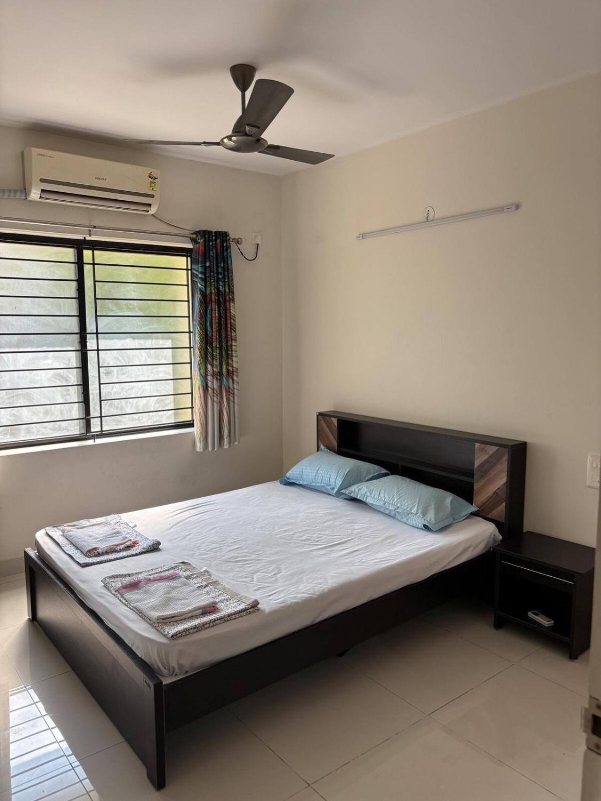 Spacious 3bhk For A Perfect Apartment *