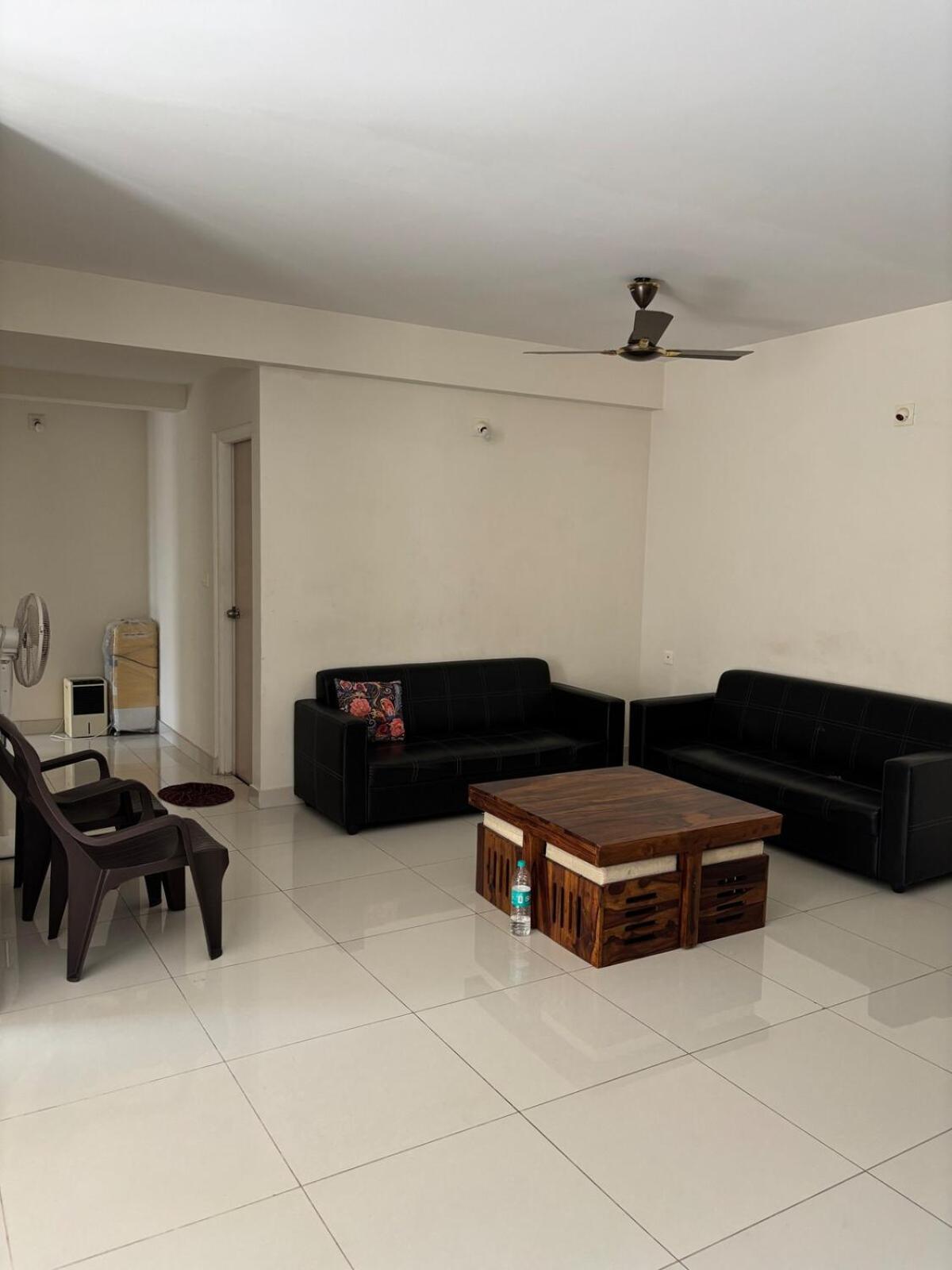 Spacious 3bhk For A Perfect Apartment