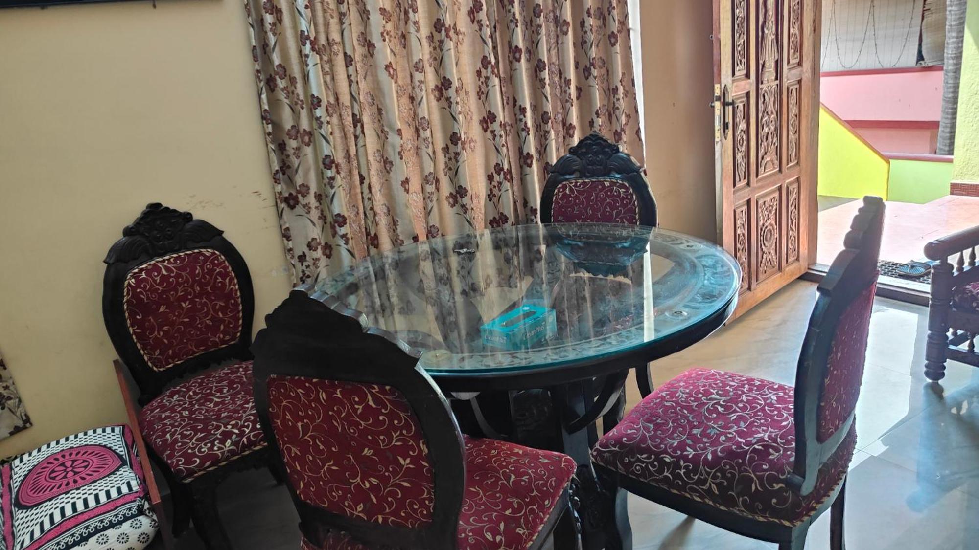 Christa Mangalore