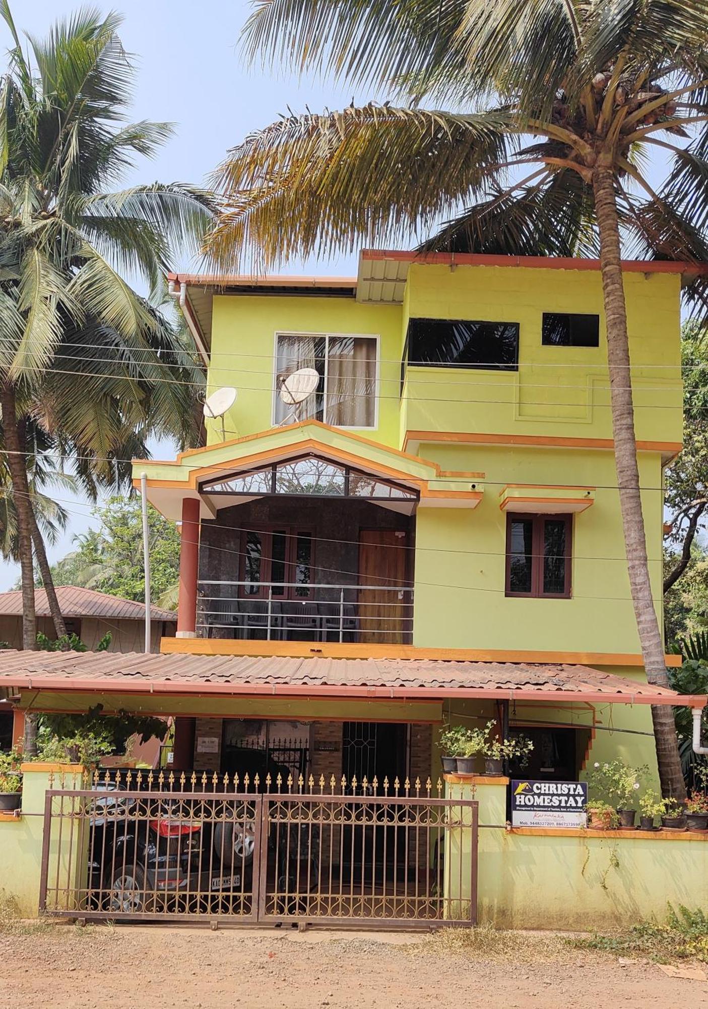 Christa Mangalore