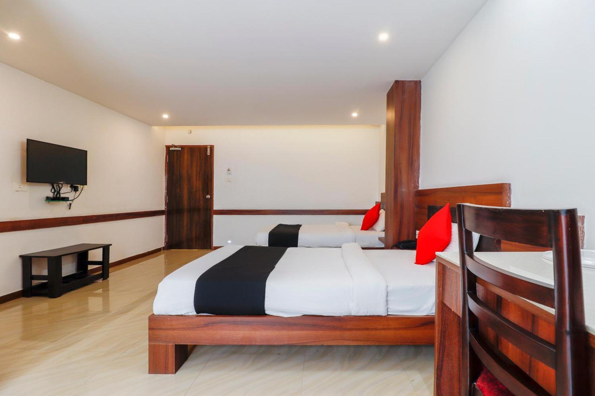 Capital O Sai Arya Residency 3*