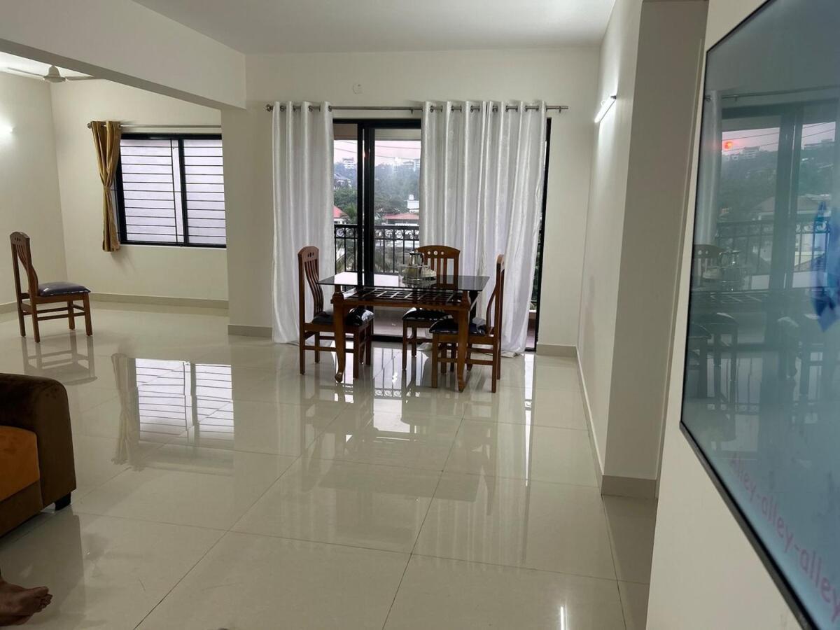 2-3 Bhk Furnished Flat With Amenities